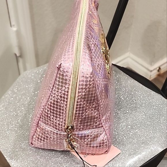 Juicy Couture JC Logo Vinyl Cosmetic Pouch - Picture 6 of 9